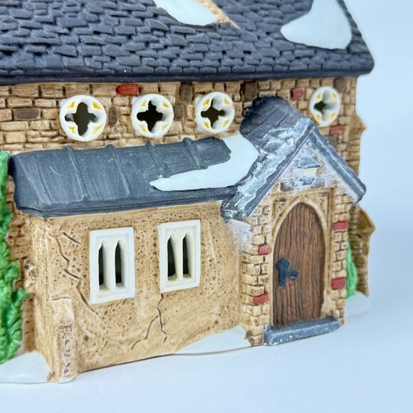 Dept 56 Dickens Village Knottinghill Church Lighted Porcelain Building - Picture 7 of 13